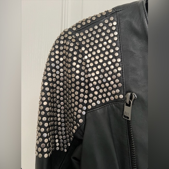 Haute Hippie Lambskin Leather Jacket 
w/ Studded Embellished Shoulders Sz Small - Picture 6 of 16